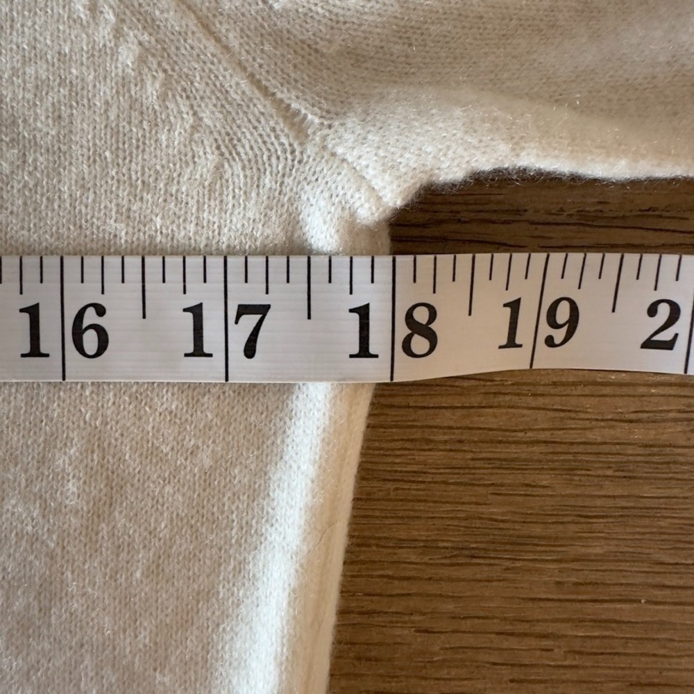 J Mclaughlin 100% Cashmere Wool Crew Neck Pullover Knit Sweater-Ivory-Size Small - Picture 7 of 13